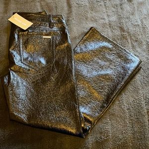 Black sheen wide led capris